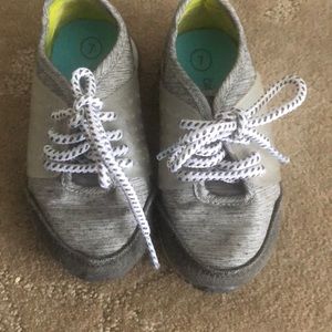 Cat and Jack gray shoes